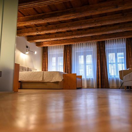 Schloss Apartments Brasov Ngoại thất bức ảnh