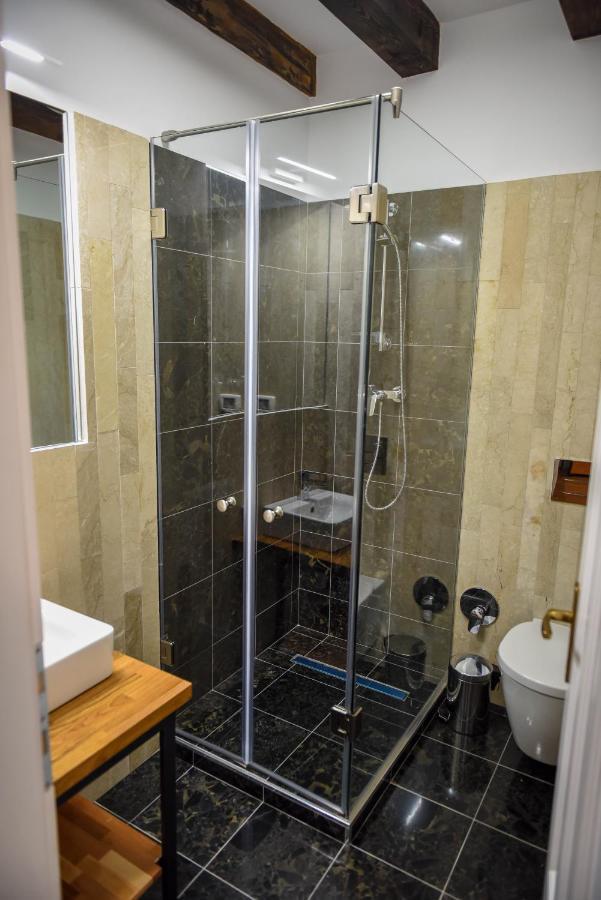 Schloss Apartments Brasov Ngoại thất bức ảnh
