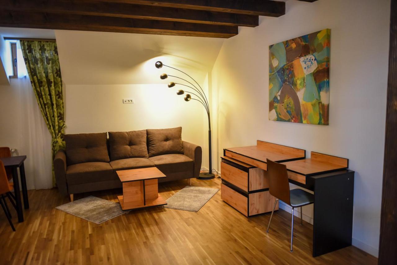 Schloss Apartments Brasov Ngoại thất bức ảnh